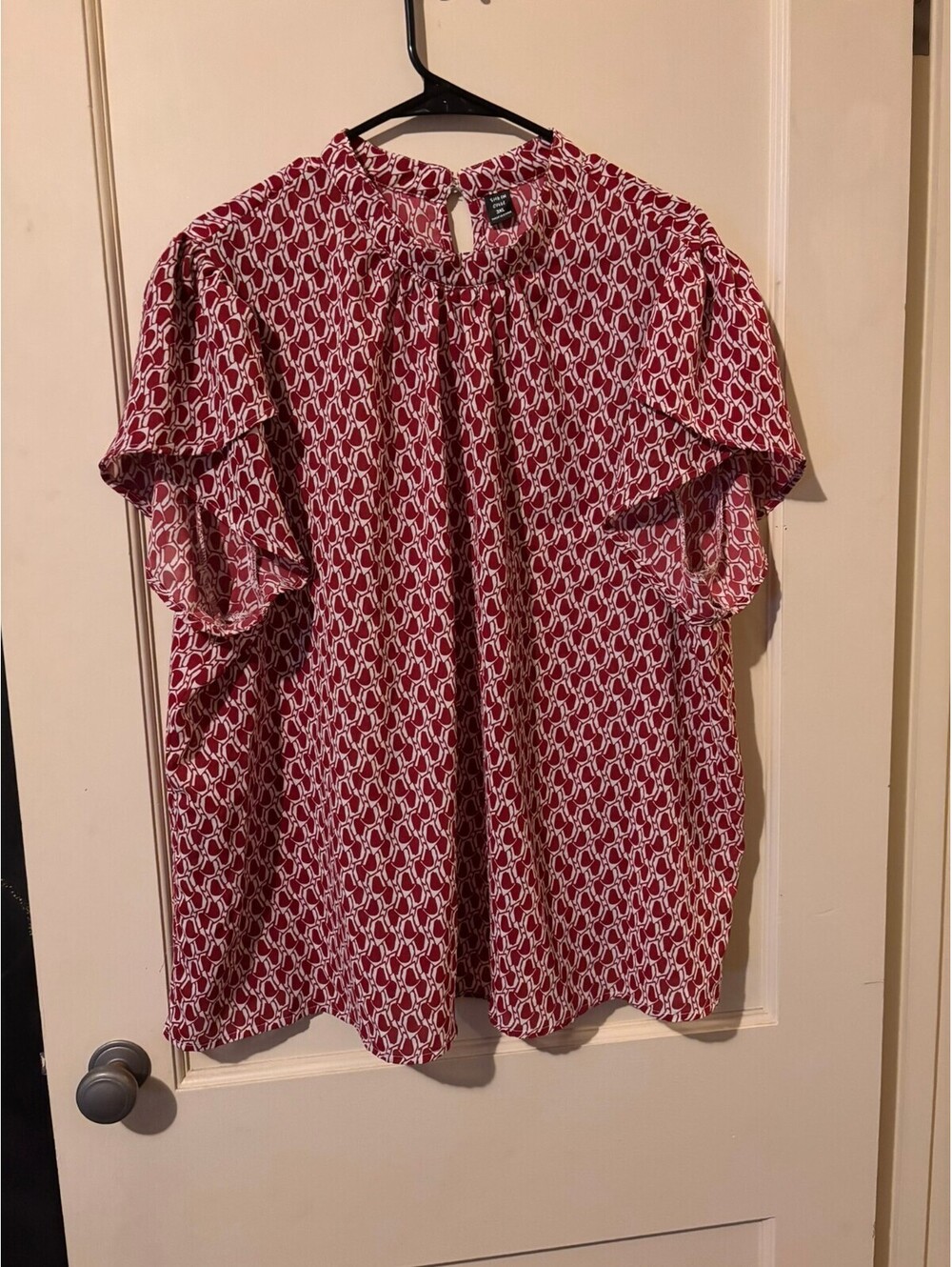 Shein red patterned blouse 3XL